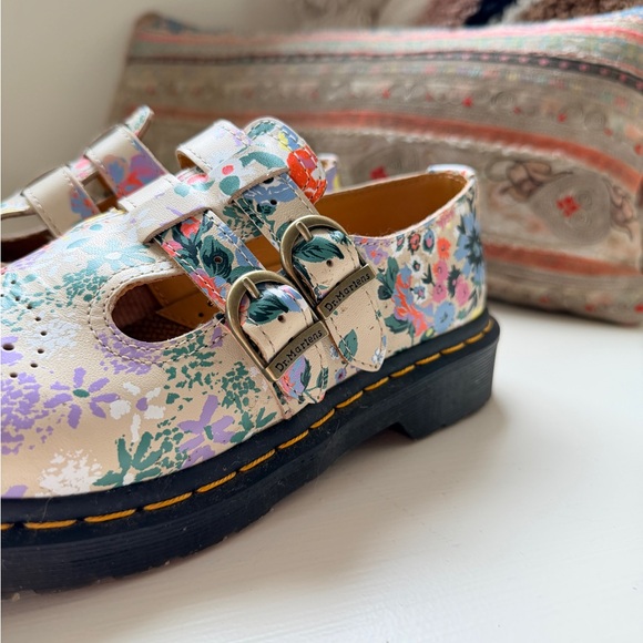 Dr. Marten’s 8065 Two Strap Mary Jane - Parchment Beige Floral Mash Up Leather - Picture 3 of 11